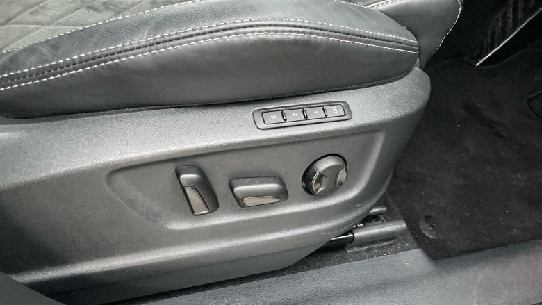 Skoda Kodiaq 2.0 TDI 200 Sport Line 4x4 5dr DSG [7 Seat] Diesel Estate